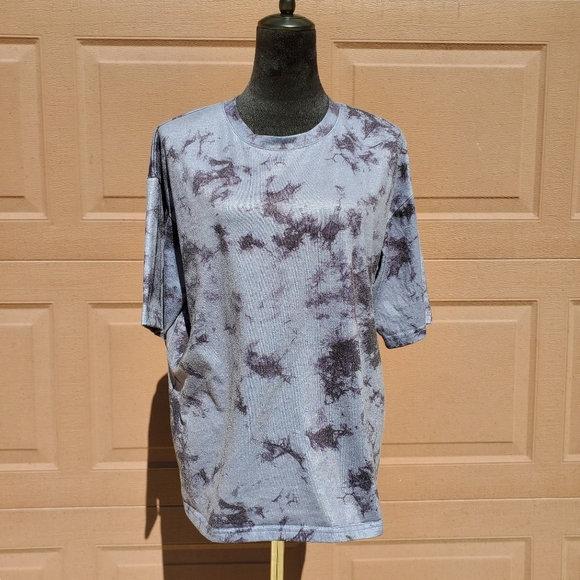 Women's Black and Gray Tie-Dye Casual Oversized T-Shirt Size Medium - Picture 2 of 16